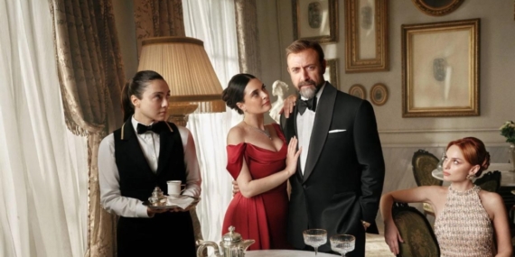 Kral Kaybederse Final Yapıyor