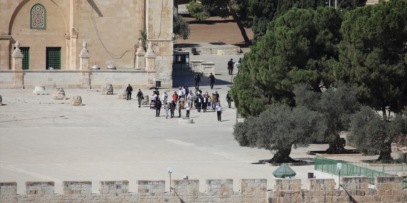 Kudüs Valiliği: İsraillilerin Mescidi Aksa’ya kurban sokma girişimi tehlikeli bir tırmanış