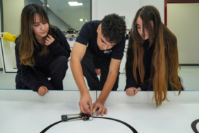 Lise öğrencilerinden uluslararası yarışmalarda çifte başarı