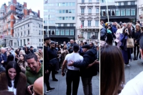 Londra'da Nusret rüzgarı: 'Salt Bae' için kuyruklar uzadı