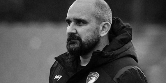 Maçta kalp krizi geçiren Bosna Hersekli teknik direktör hayatını kaybetti