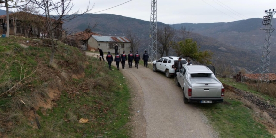 Mantar toplamak için gittiği ormanda kaybolan 82 yaşındaki yaşlı kadın aranıyor