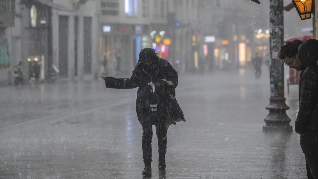 Marmara'nın batısı ile Güney Ege için sağanak uyarısı