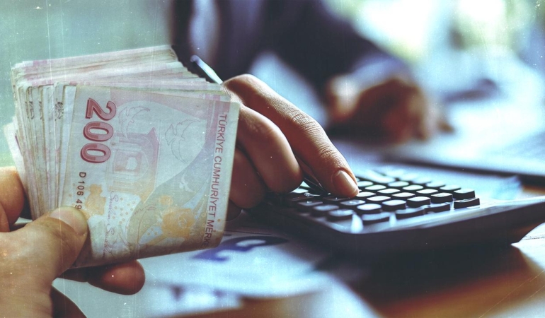 Memur ve emeklinin 4 aylık zam oranı belli oldu