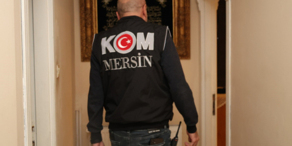Mersin’de rüşvet ve kaçakçılık operasyonu: 11 tutuklama