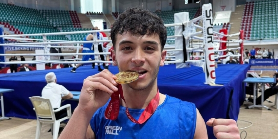 Milli boksörler İbrahim ve Özgür Avrupa’da altın madalya peşinde