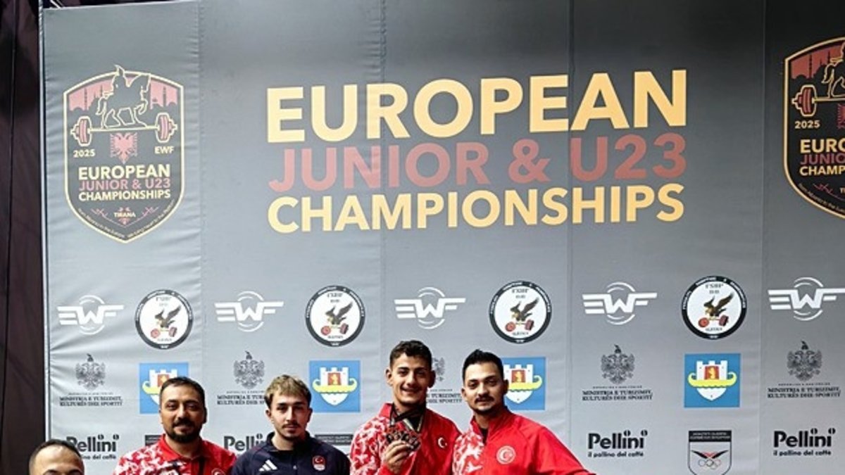 Milli haltercilerden Avrupa Şampiyonası'nda 45 madalya