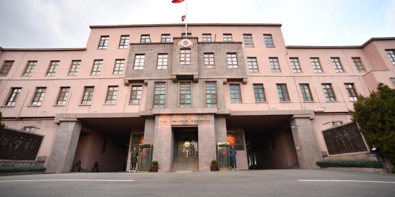 Milli Savunma Bakanlığında görev değişimi