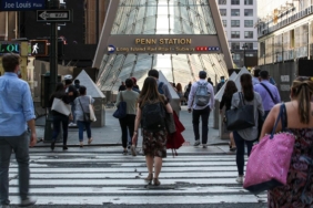 New Yorklular yeni belediye başkanını belirlemek için sadık başına gidiyor