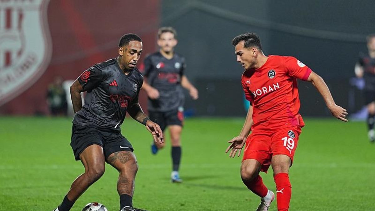 Pendikspor Manisa FK'yı 90'dan sonra devirdi