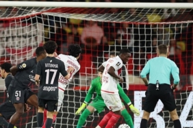 PSG Monaco'ya diş geçiremedi