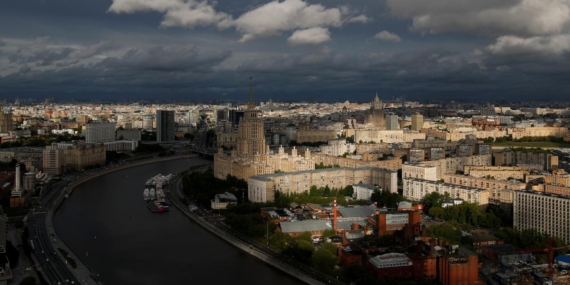 Rusya’ya yurt dışından giren sim kartların internet erişimi engellenecek