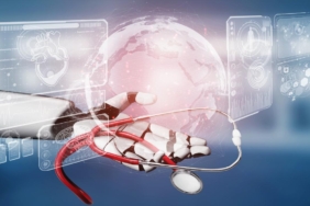 Sağlıkta dijital dönüşüm sürüyor