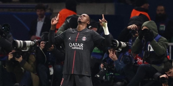 Şampiyonlar Ligi’nde PSG Tottenham’ı 5 golle geçti!