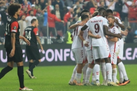 Samsunspor Avrupa'da doludizgin gidiyor