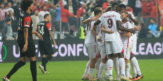 Samsunspor Avrupa’da doludizgin gidiyor