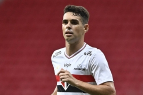 Sao Paulo forması giyen ünlü futbolcu Oscar korkuttu!