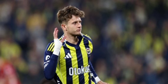 Sebastian Szymanski’ye Bundesliga’dan 3 talip birden! Devre arasında…