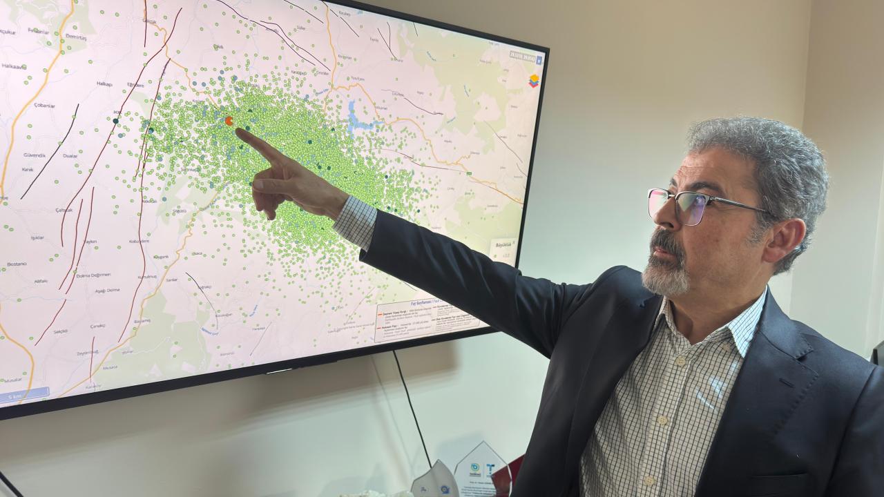 Sındırgı'daki depremler sonrası faylarda stres haritası çıkarılıyor