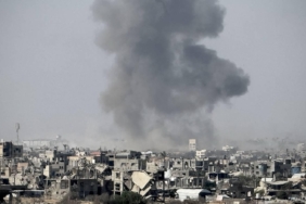 Soykırımcı İsrail, Gazze'ye yine saldırdı