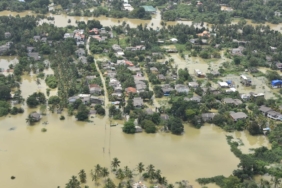 Sri Lanka'da şiddetli yağışların neden olduğu afetlerde 47 kişi öldü
