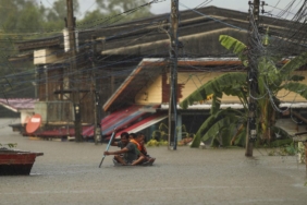 Tayland'ın güneyini vuran sel felaketinde ölenlerin sayısı 145'e çıktı