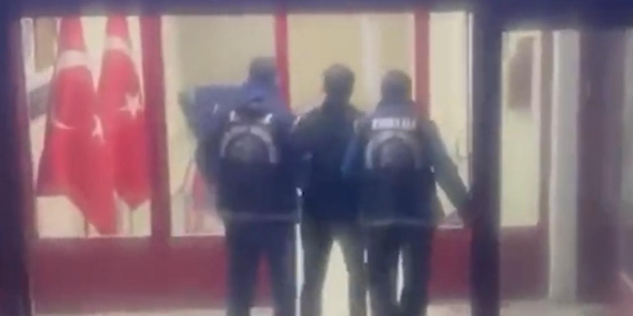 Trafik güvenliğini tehlikeye atan sürücü yakalandı