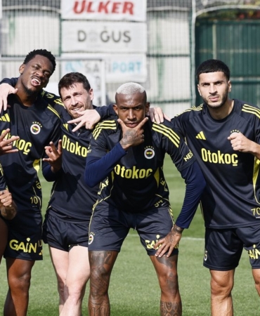 TRANSFER HABERİ: Fenerbahçe'ye 35 milyon Euro'luk golcü! Premier Lig'den gelecek