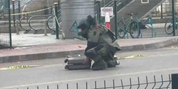 Tren istasyonunda şüpheli çanta paniği: Fünye ile patlatıldı