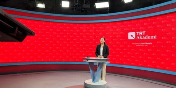 TRT Akademi’den aralık ayına özel spikerlik ve sunuculuk eğitimi