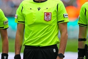 Türk futbolunda bahis operasyonu! 17 hakem, 1 Süper Lig başkanı dahil 21 kişiye gözaltı kararı