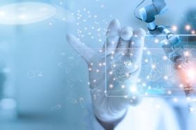 Türk hekimlerin robotik cerrahide uluslararası başarısı