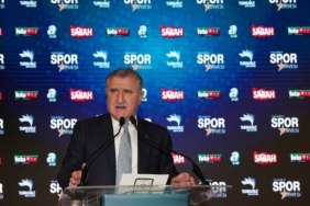 Türkiye Cumhuriyeti Gençlik ve Spor Bakanı Osman Aşkın Bak Turkuvaz Medya Spor Zirvesi'nde konuştu