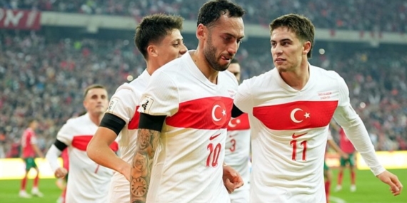 Türkiye İspanya maçı şifresiz mi?