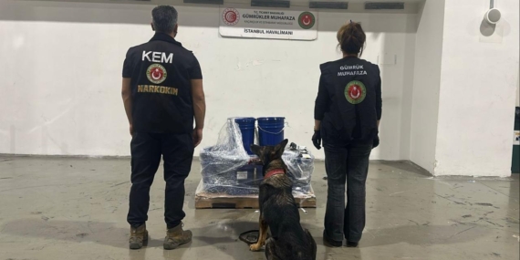 Üç ilde 1 ton 65 kilogram uyuşturucu ele geçirildi