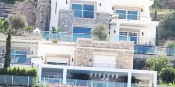 Ünlüler dünyası Ajda Pekkan’ın villasını konuşuyor