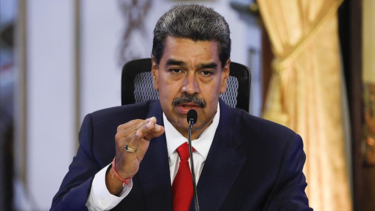Venezuela lideri Maduro, olası saldırıya karşı Hava Kuvvetlerine hazır olun talimatı verdi
