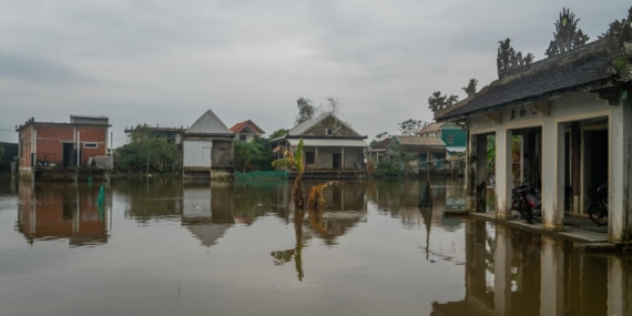 Vietnam’daki sellerde ölü sayısı 90’a yükseldi