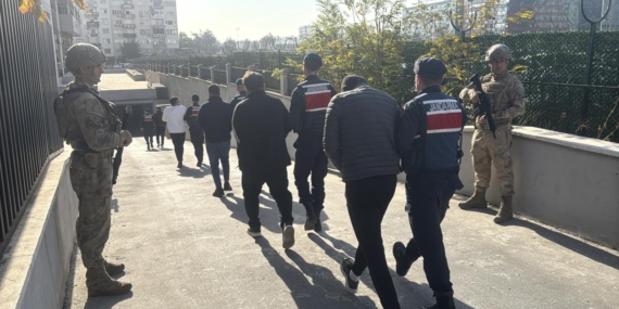 Yasa dışı bahis operasyonunda 4’ü hakem 32 kişi tutuklandı