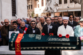 Yeşilçam'ın ünlü ismi Engin Çağlar son yolcuğuna uğurlandı