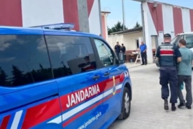 Yurt dışına kaçmaya çalışırken yakalanan 4'ü FETÖ üyesi 5 şüpheli tutuklandı