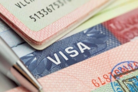 ABD, vize muafiyeti sağladığı ülkelerden gelecek turistlerin sosyal medya geçmişine bakmayı planlıyor