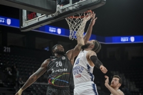 Aliağa Petkim Anadolu Efes'i mağlup etti