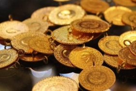 Altın yeni haftaya yükselişle başladı