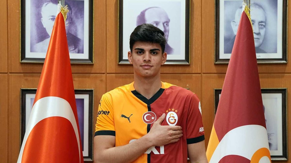 Arda Ünyay: Galatasaray camiasına layık bir oyuncu olacağım!