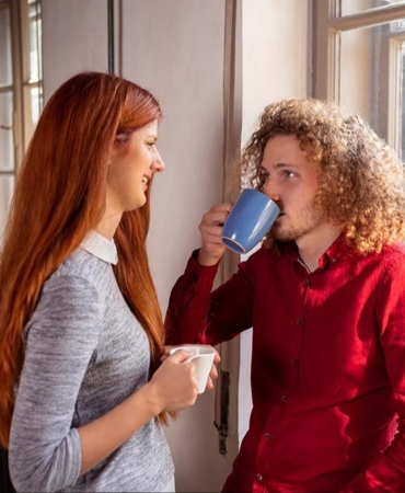 Arkadaşınız sizi gerçekten dinliyor mu? Göz kırpma hızı dinleme dikkatini ortaya çıkarıyor...