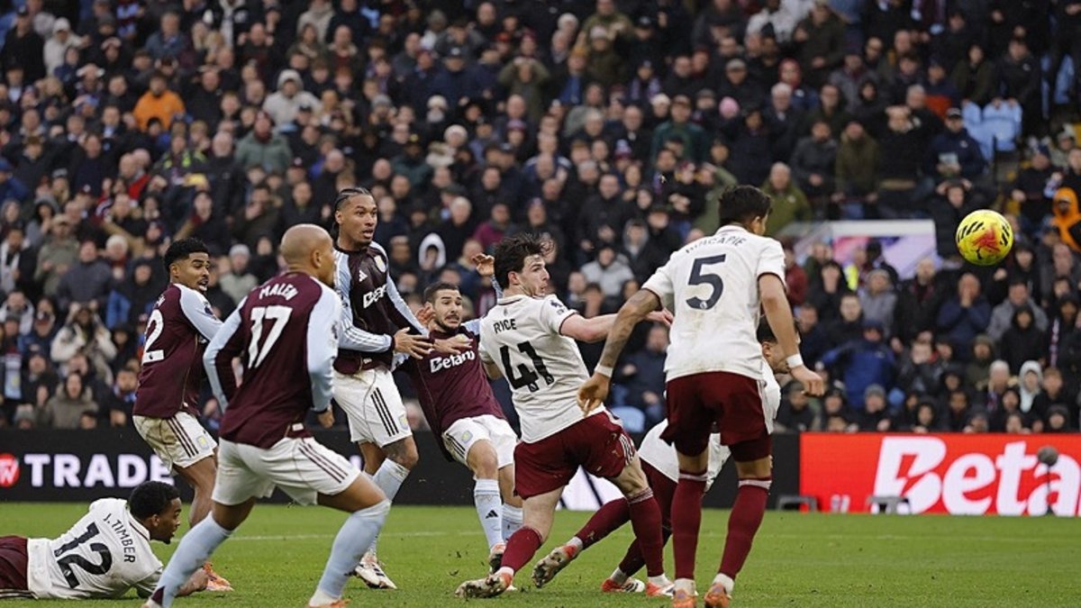 Arsenal'e son dakika şoku! Aston Villa uzatmalarda kazandı