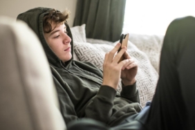 Avustralyalı gençler, yeni sosyal medya yasağını aşmanın yollarını buluyor