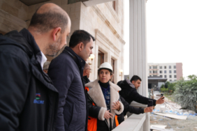 Bakan Kurum: Asrın inşasıyla Hatay'ın dört bir yanı çiçek gibi oluyor