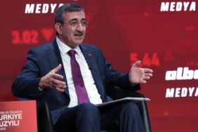 Cevdet Yılmaz: Beklentimiz ocak enflasyonunda 20'li rakamları görmek